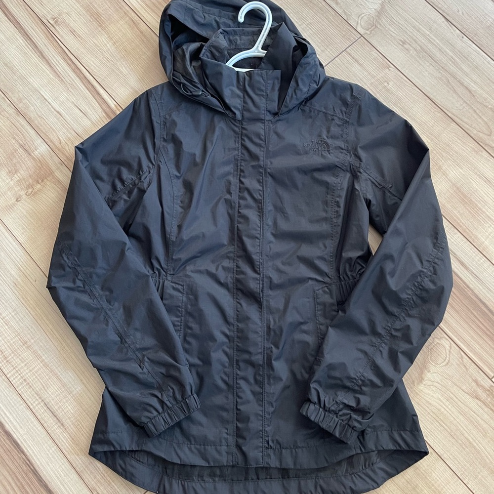 Women's the NorthFace rain coat